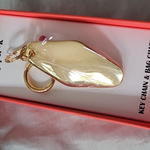 Piper K Ma Cherie Cherry Key Chain & Bag Charm BNIB RT TL Ty LE - Picture 3 of 3